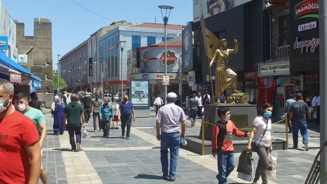 Kayseri nüfusu 1 milyon 434 bin 357 kişi oldu