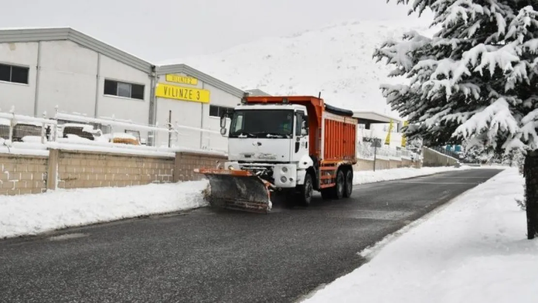 Kayseri OSB'de yollar açık, çalışmalar sürüyor