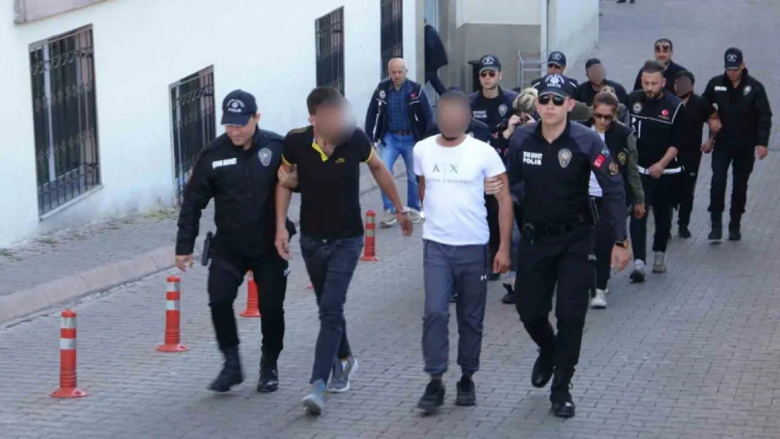 Kayseri polisi uyuşturucuya 'aman' vermiyor: 7 gözaltı