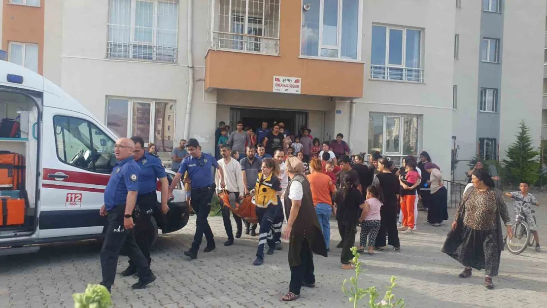 Kayseri Teksas Oldu:  Silahlı ve bıçaklı dehşet: 1 ölü 1 yaralı