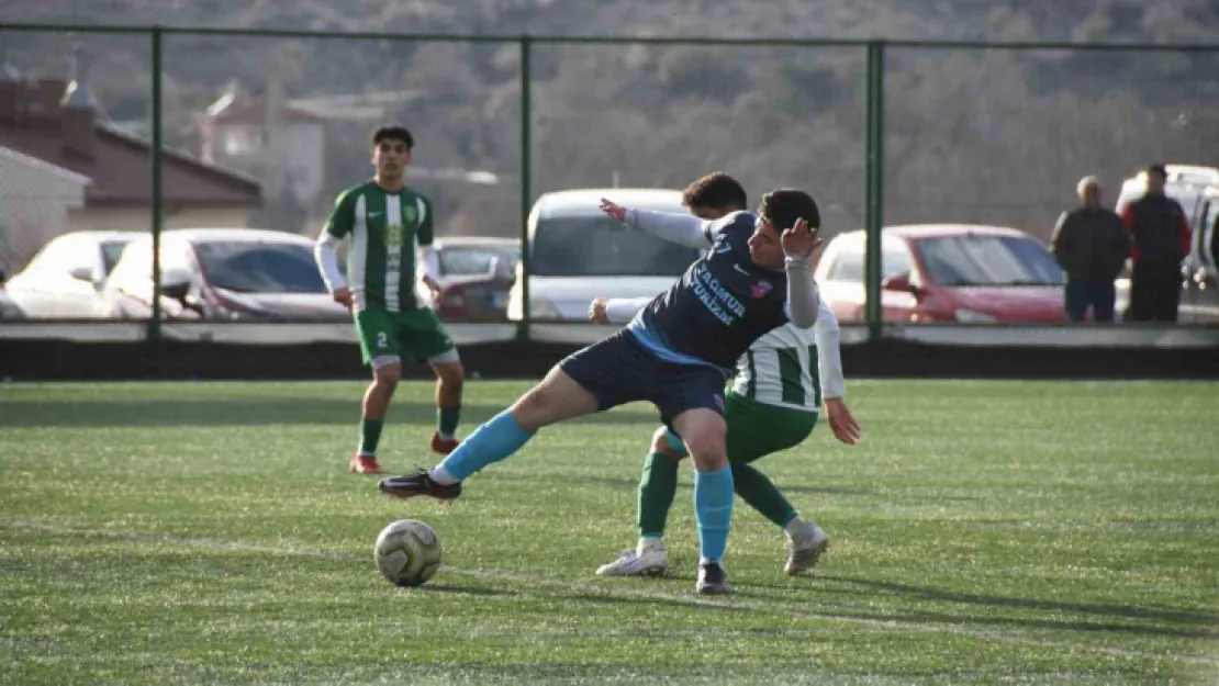 Kayseri Süper Amatör Küme: Kayseri Şekerspor: 2- Akkışlaspor: 2