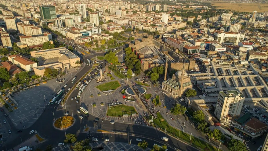 Kayseri Türkiye illeri yüz ölçümleri sıralamasında 8'inci