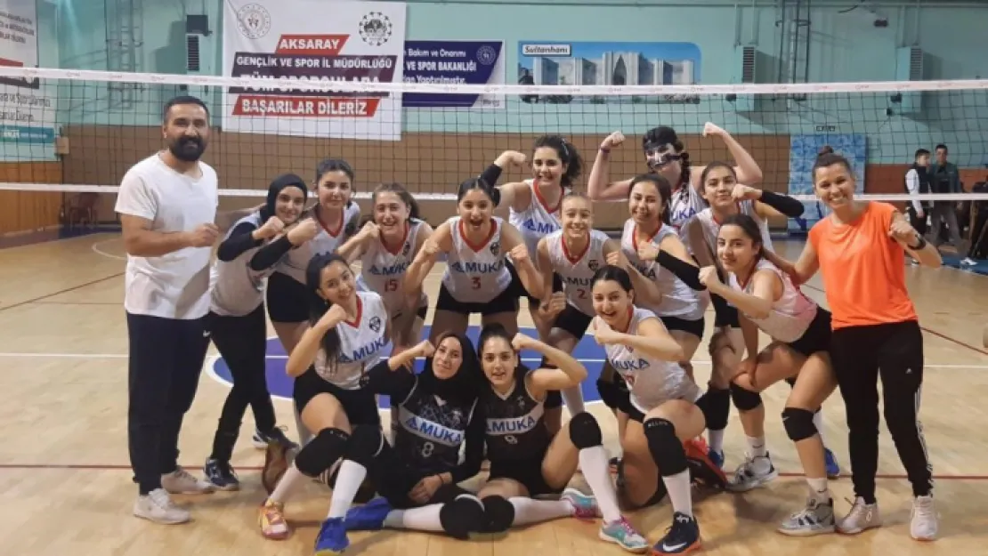 Kayseri Voleybol Kulübü, namağlup Türkiye yarı finalinde