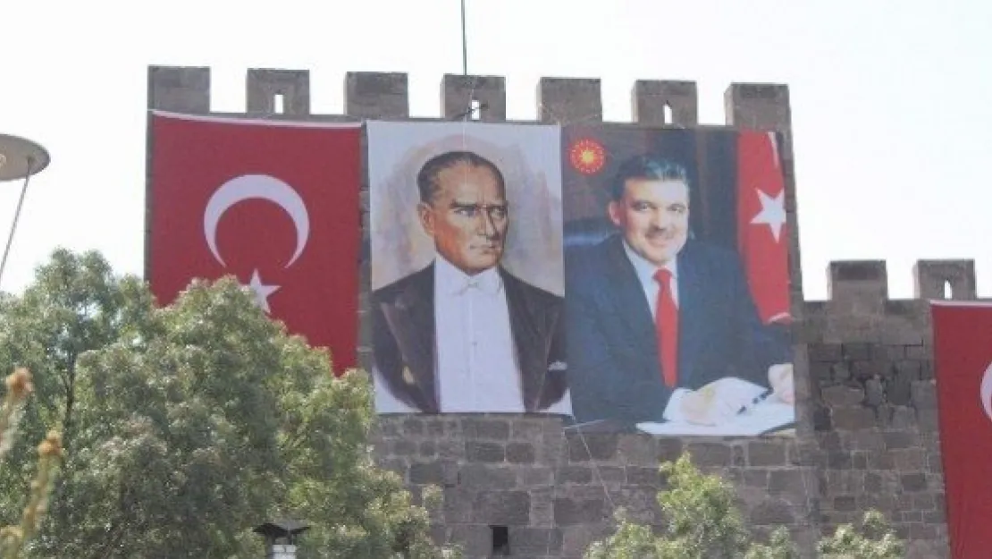 Kayseri Abdullah Gül'ü Bekliyor