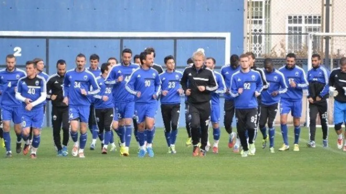 Kayseri Erciyesspor'da Futbolculara Bir Gün İzin Verildi 