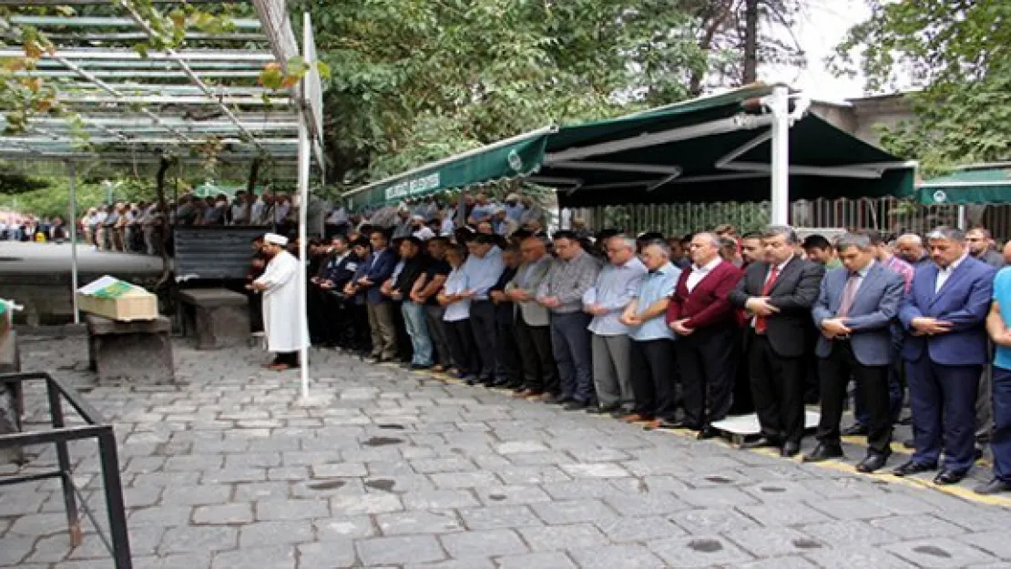 Kayseri İl Sağlık Eski Müdürü Ahmet Öksüzkaya'nın acı günü