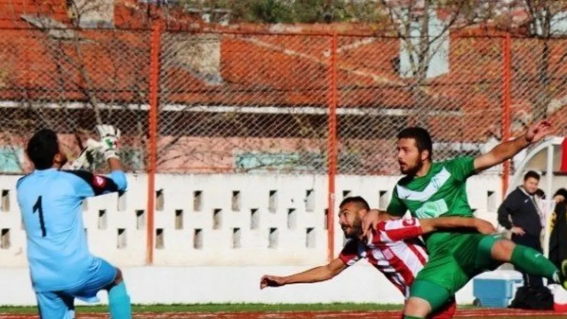 Kayseri Şekerspor, Ayvalık Deplasmanından Eli Boş Döndü 