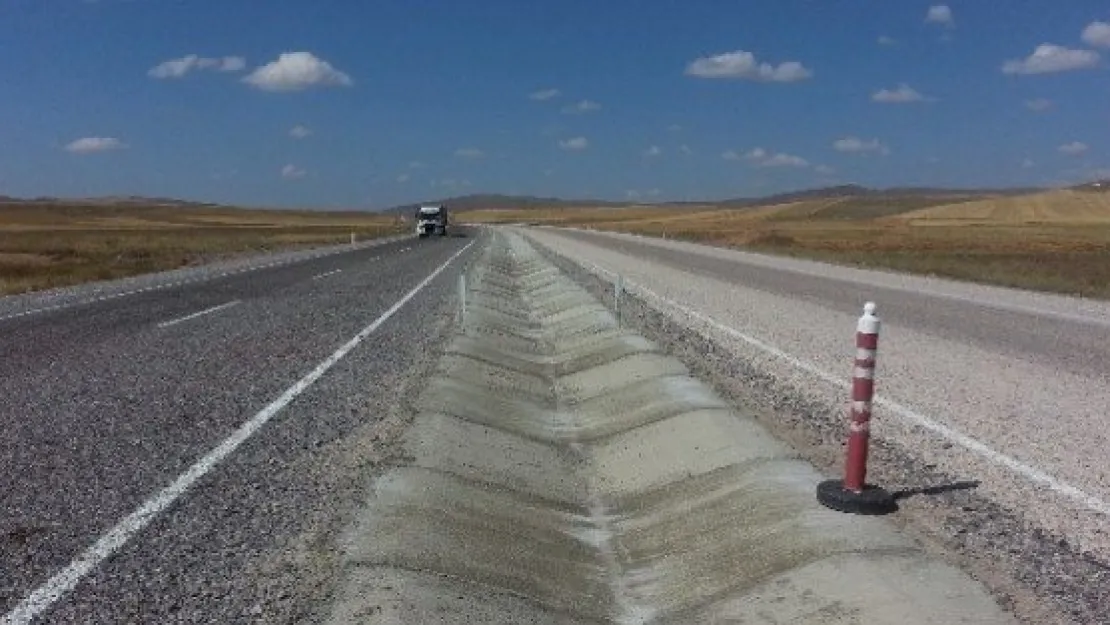 Kayseri'de Bölünmüş Yol Uzunluğu 502 Kilometreye Ulaştı 