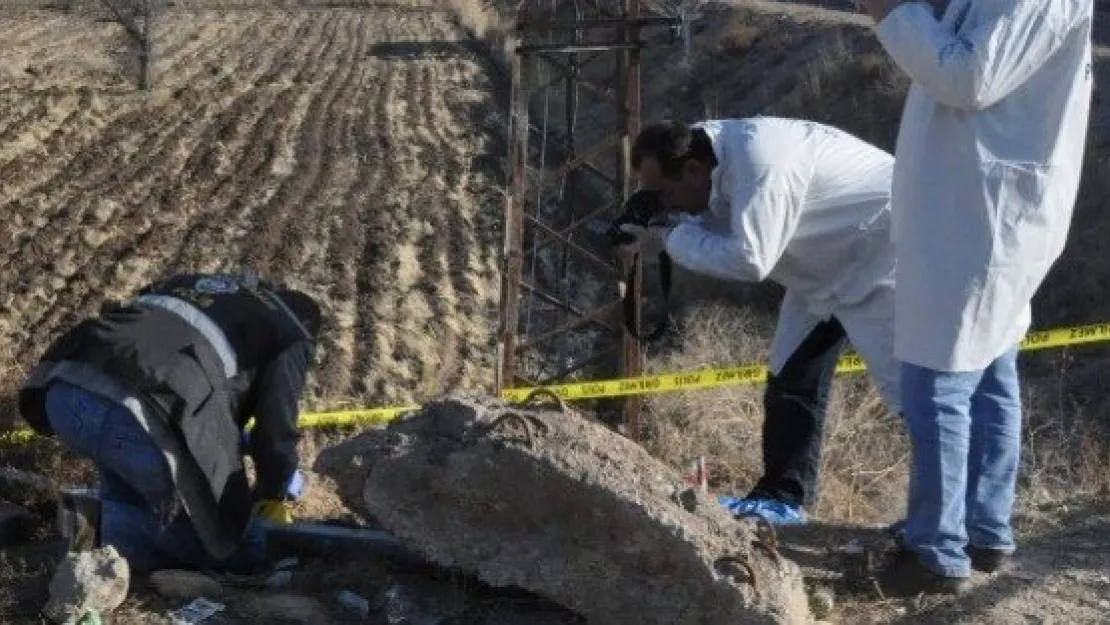 Kayseri'de Bulunan Şüpheli Madde Emniyete Götürüldü 