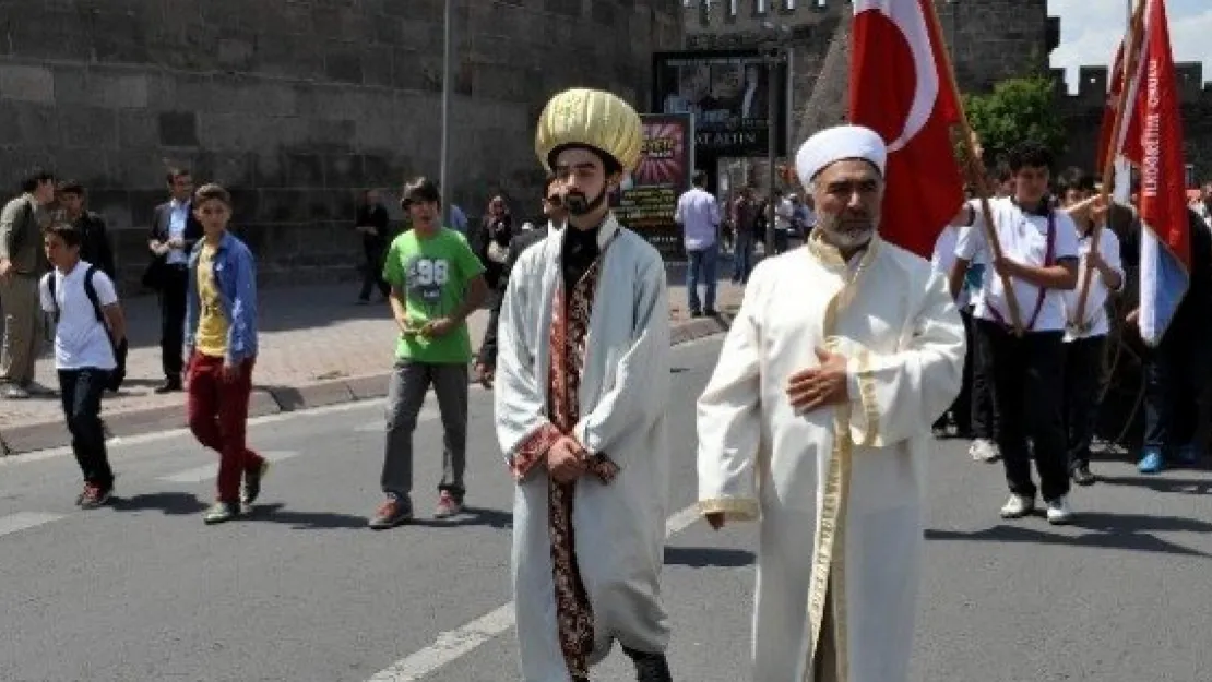 Kayseri'de İstanbul'un Fethi Kutlamaları