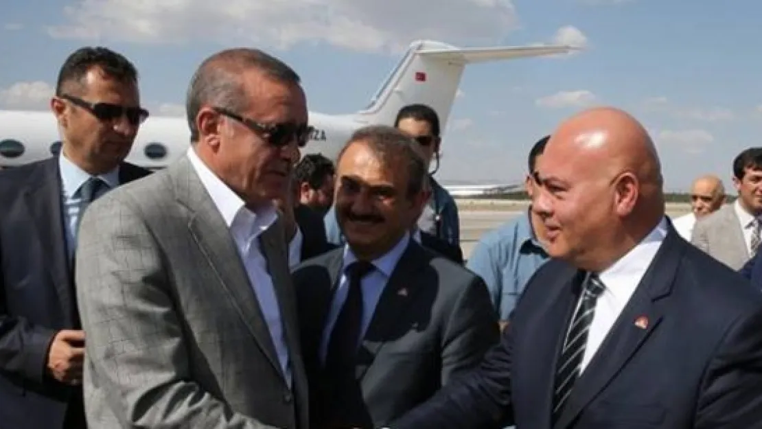 Kayseri'de milletvekilliği aday adaylığı istifaları devam ediyor