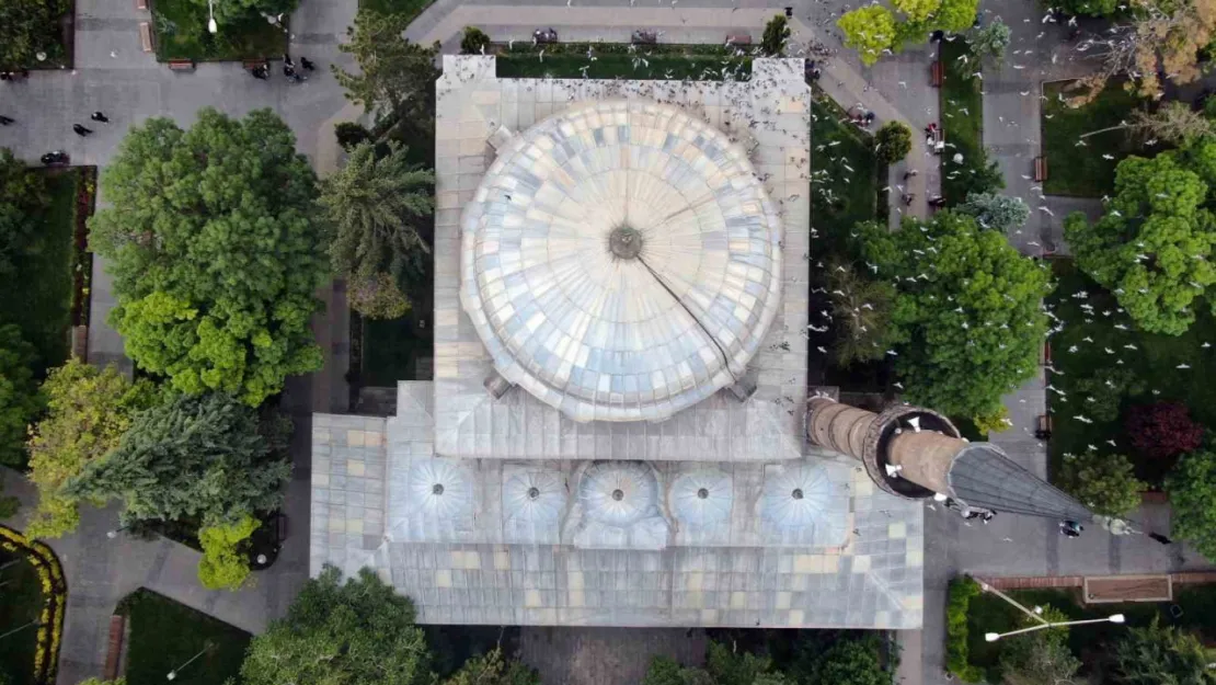 Kayserili Mimar Sinan'ın yaptığı cami 451 yıldır ihtişamını koruyor