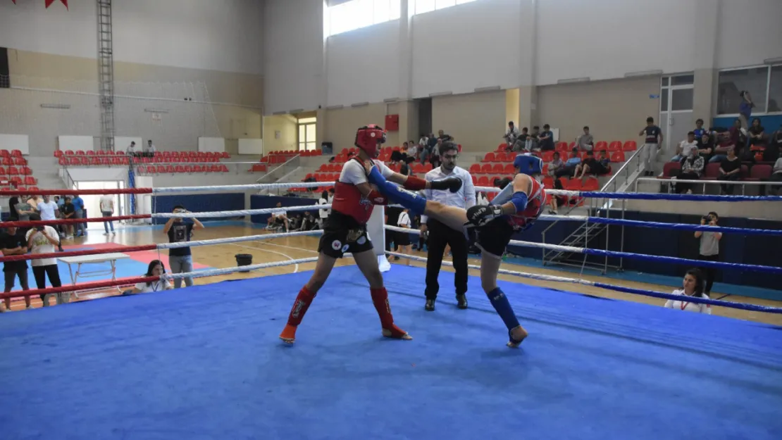 Kayserili Muay Thai sporcuları Ankara yolcusu