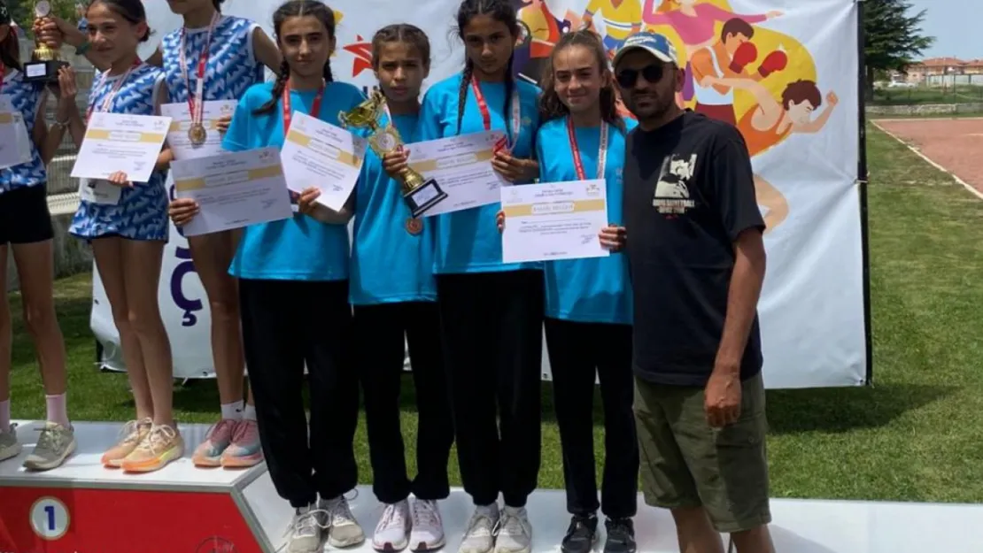 Kayserili sporcular ANALİG'de Türkiye 3'üncüsü oldu