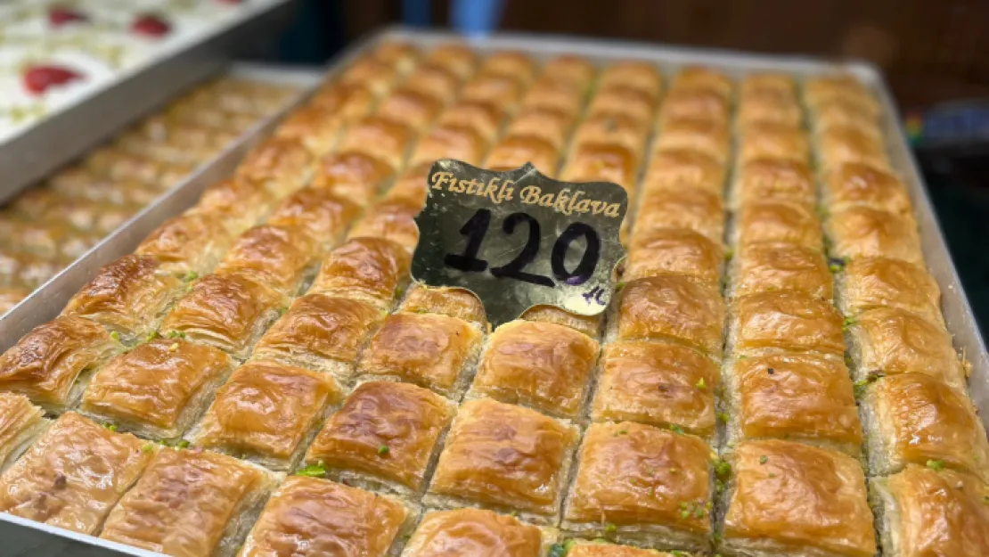 Kayserililer bu bayram cevizli baklava tercih etti