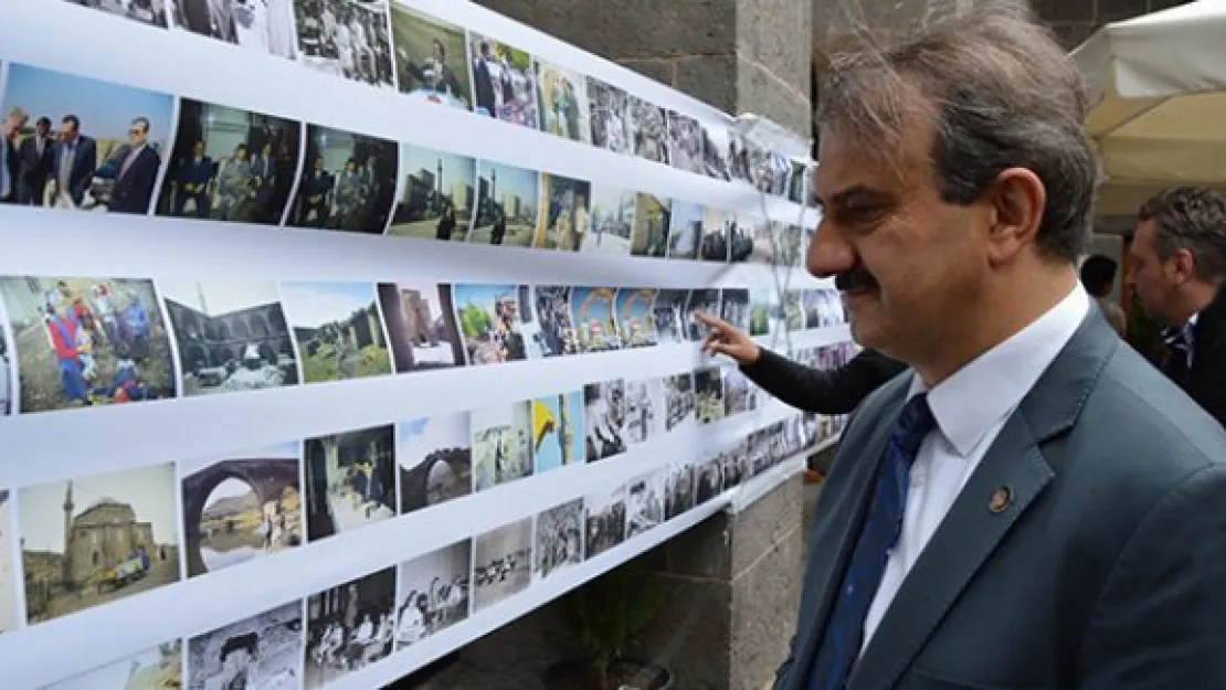 Kayseri'nin 40 yılını kitap haline getirdi