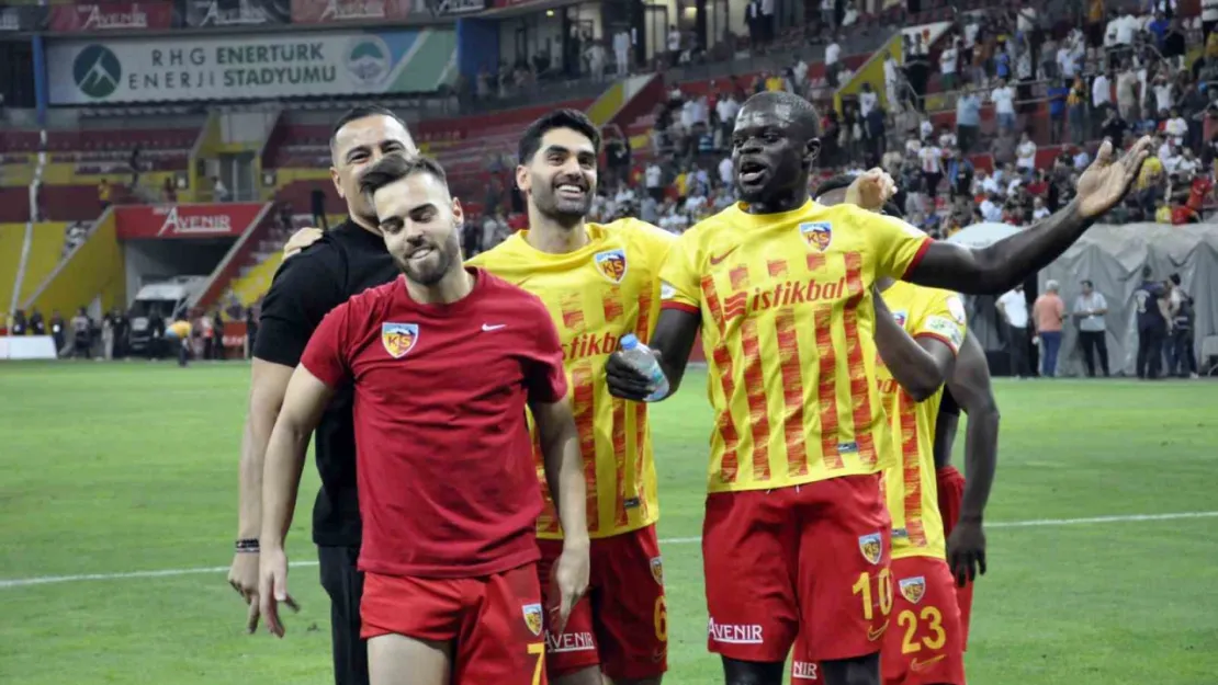 Kayserispor'da 16 yabancı futbolcu forma giydi