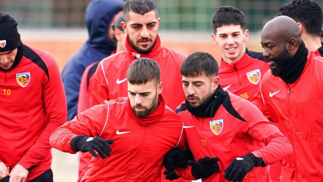 Kayserispor'da Eyüpspor mesaisi devam ediyor