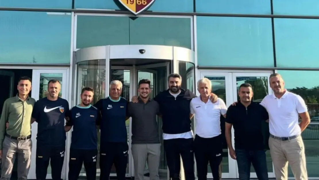 Kayserispor'da Sinan Kaloğlu'nun ekibi belli oldu.