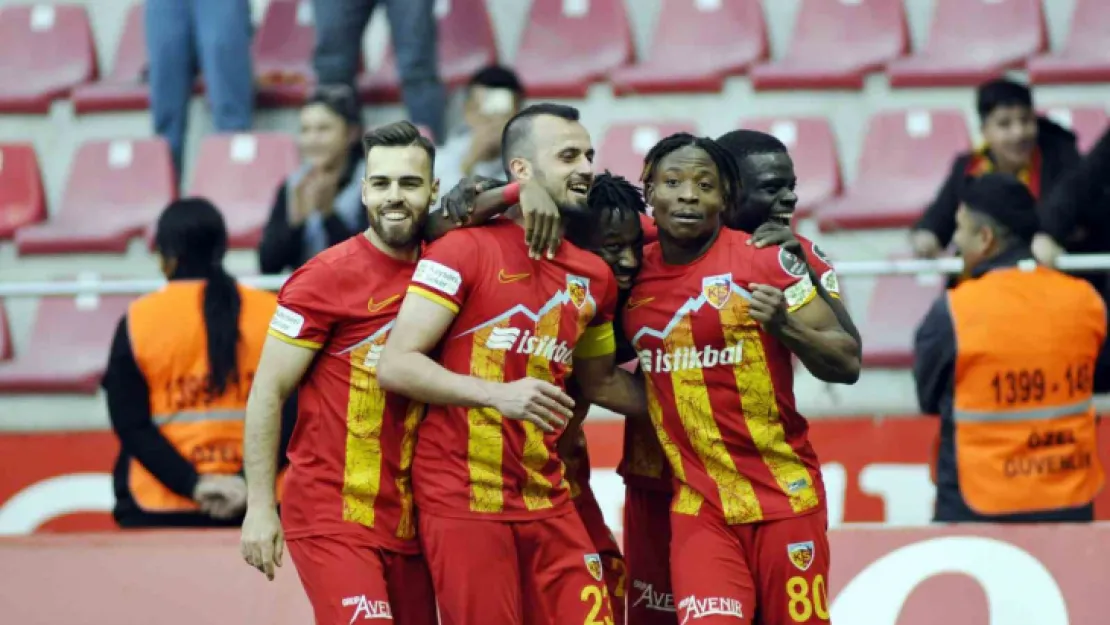 Kayserispor ilk 5'i zorluyor