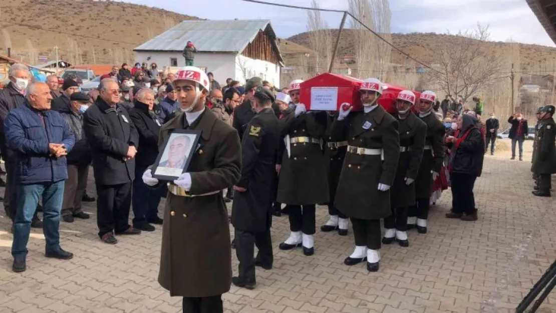 Kıbrıs gazisi son yolculuğuna uğurlandı