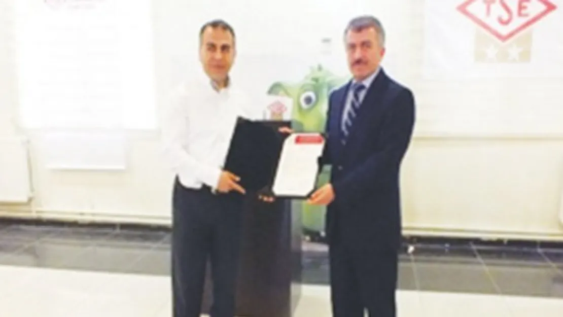 Kilim Mobilya TSE çift yıldız belgesini aldı