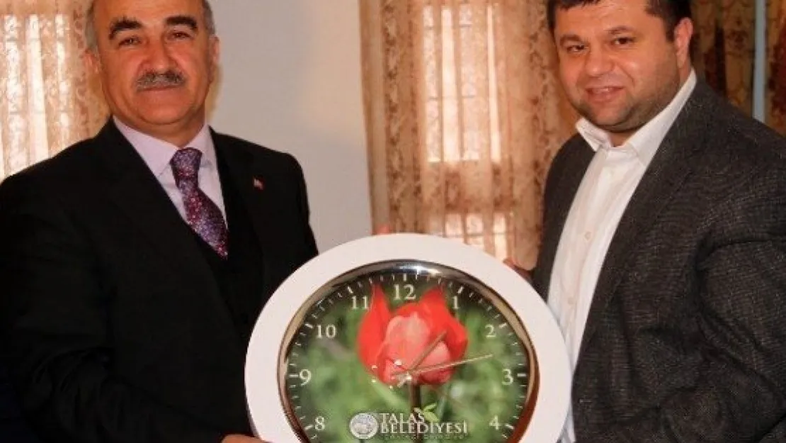 Kimder'den Başkan Yıldırım'a Plaket 