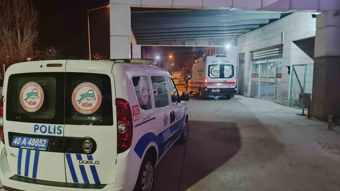 Kırşehir'de çevreye rahatsızlık veren kişileri uyaran bekçi göğsünden bıçaklandı