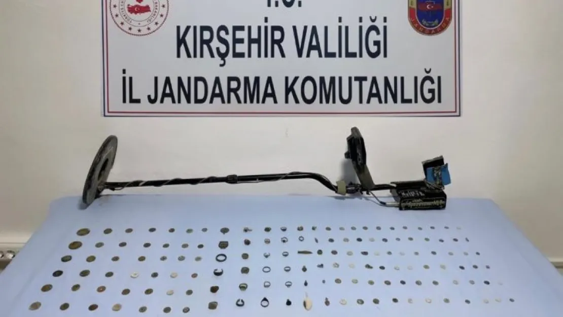 Kırşehir'de jandarmadan tarihi eser operasyonu