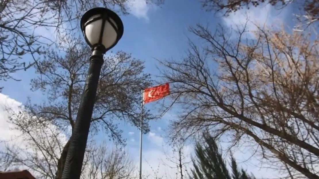 Kırşehir'de şiddetli rüzgar