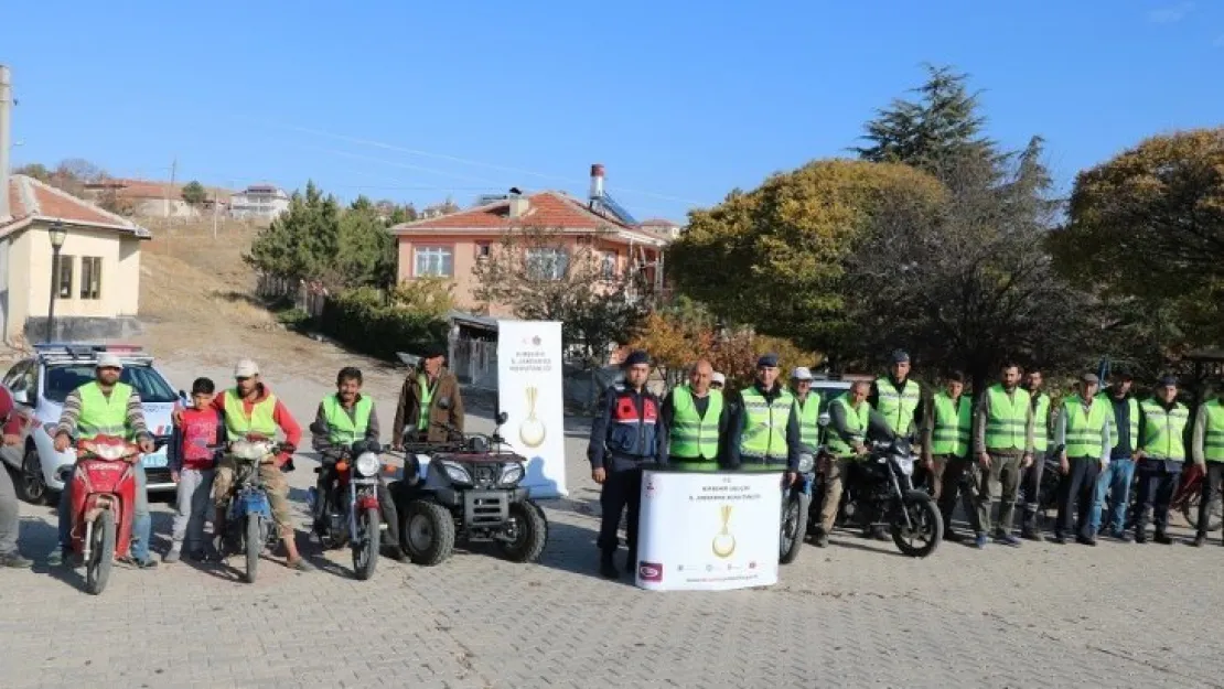 Kırşehir Jandarması 'Reflektif Yelek' uygulaması yaptı