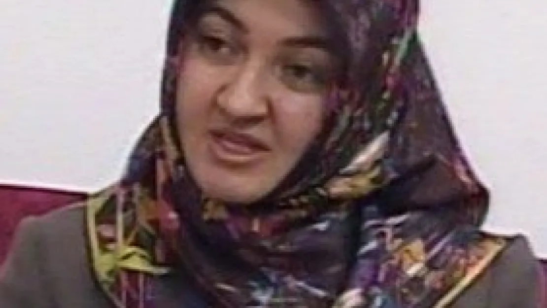  Kişiye şer olarak Müslüman kardeşini hakir görmesi yeter 