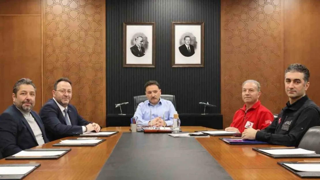 Kızılay Arama Kurtarma ekibine destek protokolü imzalandı