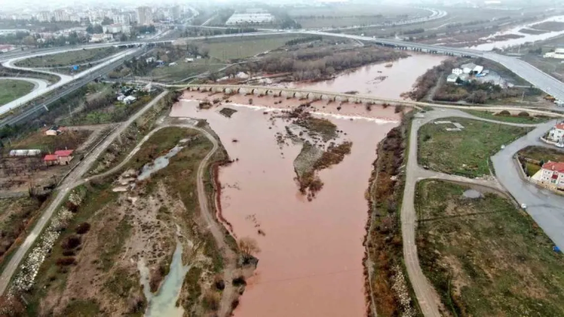 Kızılırmak aslına döndü