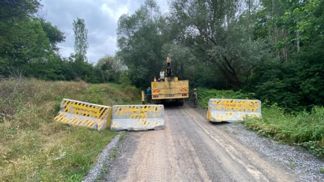 Koramaz Vadisi araç trafiğine kapatıldı