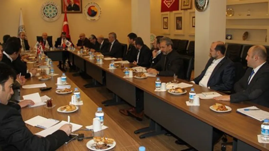 KTO VE KAYSO'NUN MOBİLYA SEKTÖRÜ KOMİTELERİ ORTAK İSTİŞARE TOPLANTISI GERÇEKLEŞTİRİLDİ