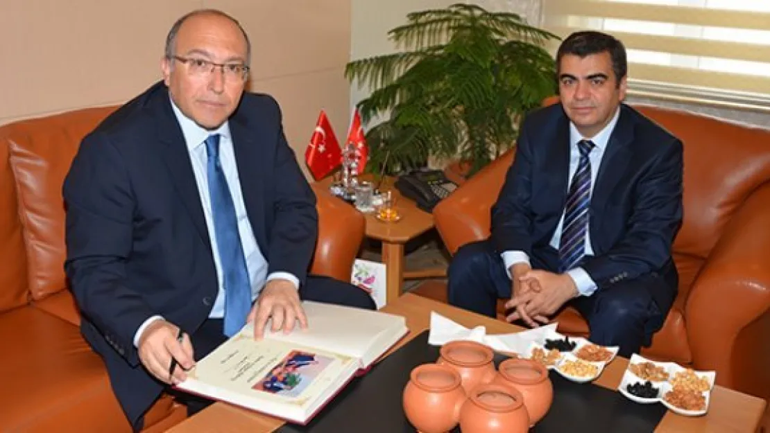 Kültür ve Turizm Bakanlığı Müsteşarı'ndan Vali Düzgün'e ziyaret