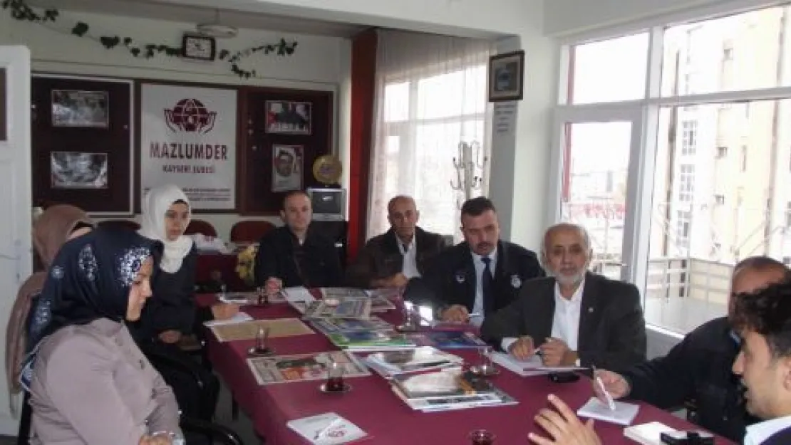 Mazlumder'den İnsan Hakları Semineri