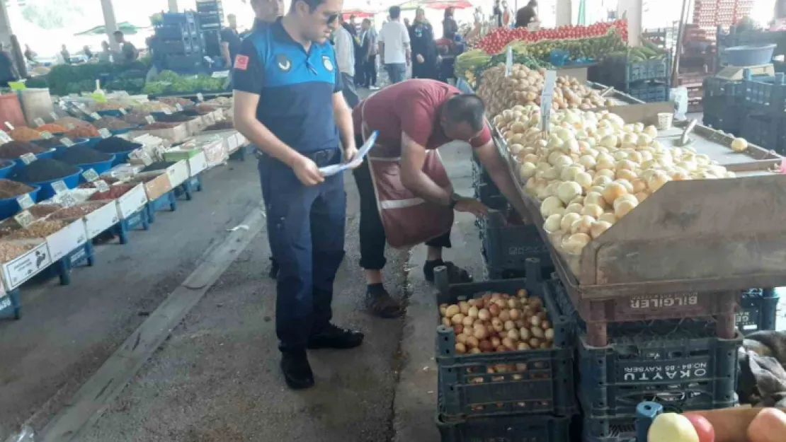 Melikgazi Belediyesi Zabıta Ekipleri Pazar Yerlerini Denetledi