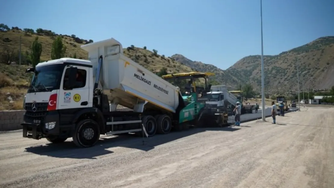 Melikgazi'de yeni bağlantı yolları ile ulaşımda alternatifler artıyor