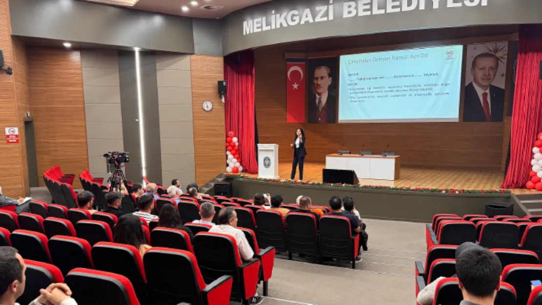 Melikgazi Personeline 'Önce Aile' Eğitimi