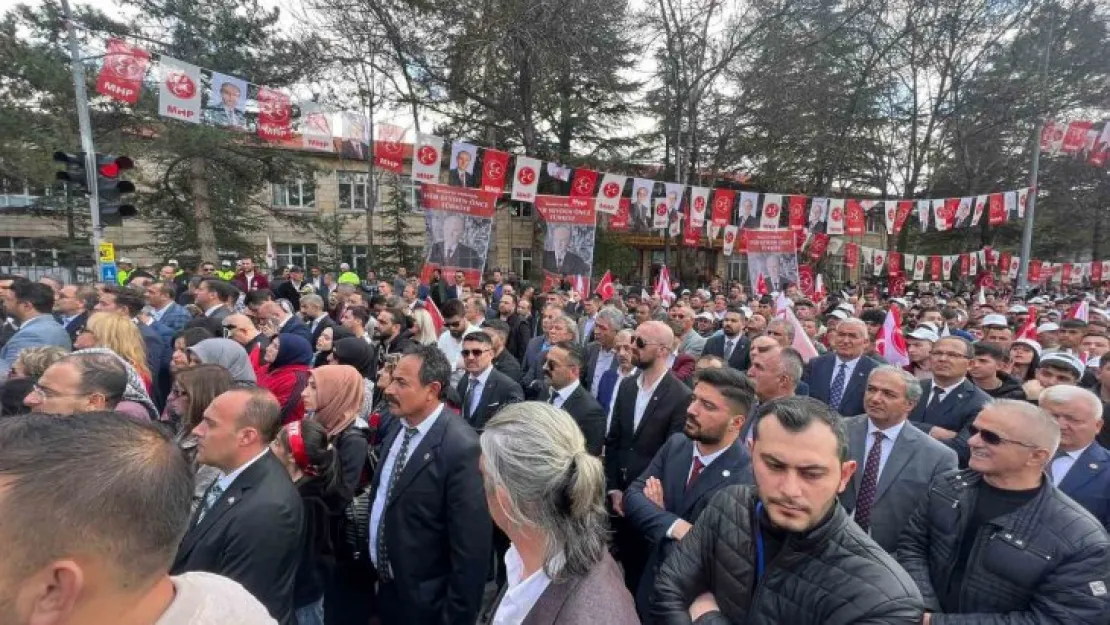 MHP Genel Başkanı Bahçeli: 'Ülkenin hafıza kaybına uğradığını söyleyenlerin zihniyeti koltuktur'