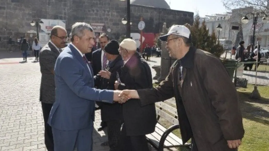 Mhp Başkan Adayları İstasyon Caddesinde 