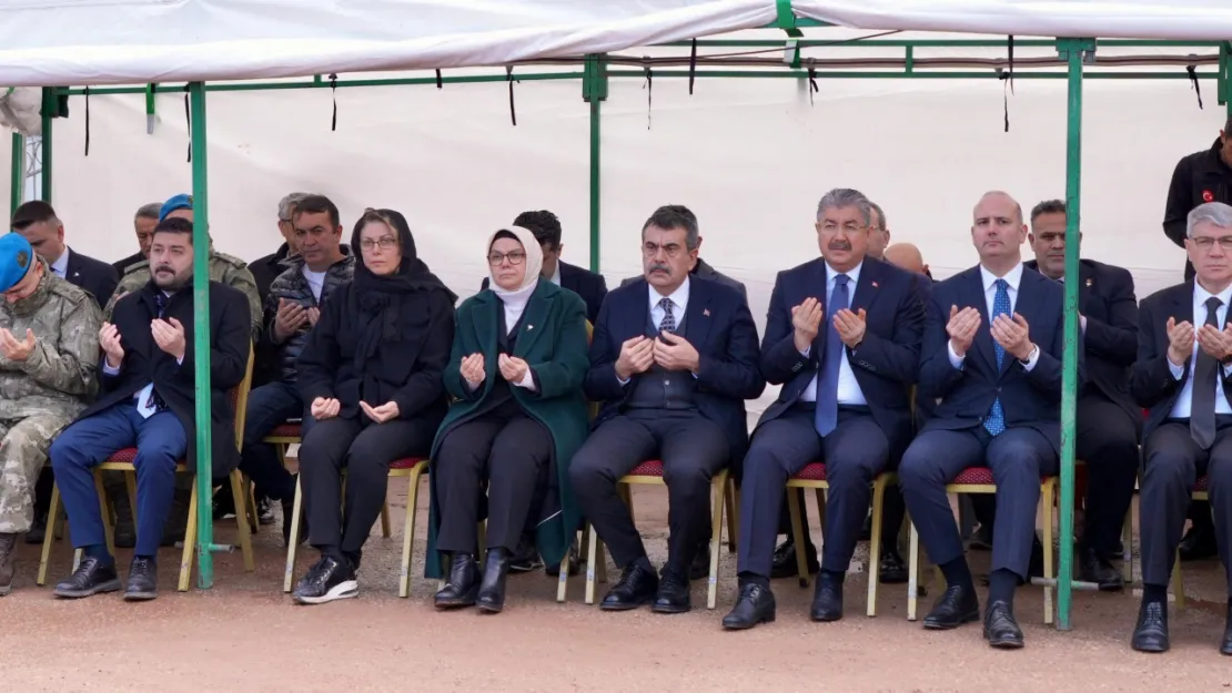 Milletvekili Ayşe Böhürler, deprem yıldönümünde Osmaniye'deydi