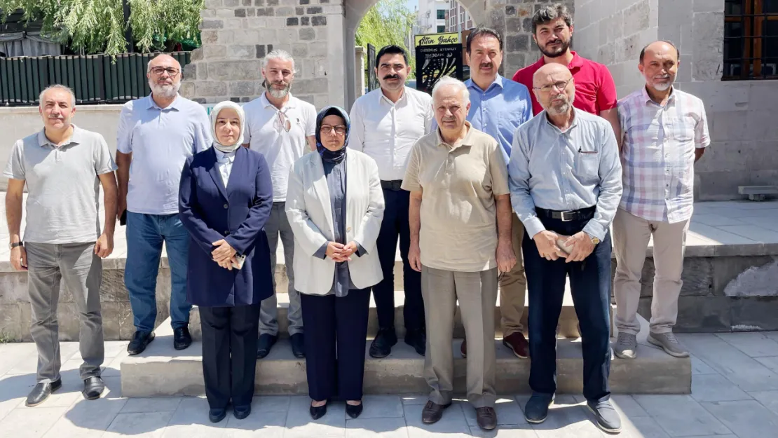 Milletvekili Ayşe Böhürler Yazarlar Birliği İstişare toplantısına katıldı