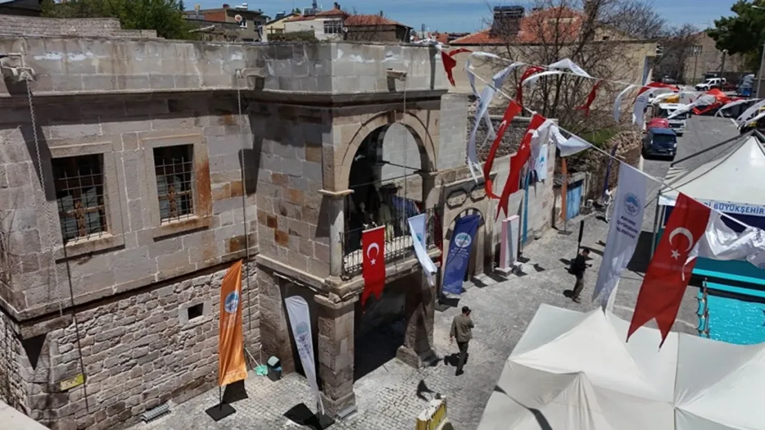 Milletvekili Cıngı 'Koramaz Müzesi'ni açtık. Etrafında bir tane kafe yok'
