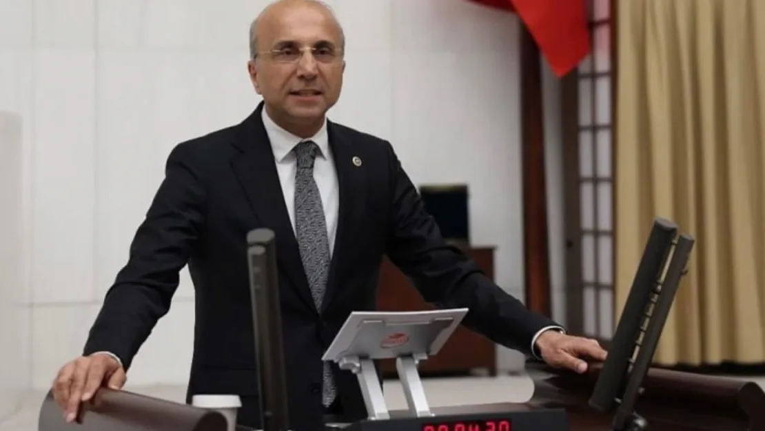Milletvekili Genç: 'Bayram yoksulun sofrasına uğramıyor'