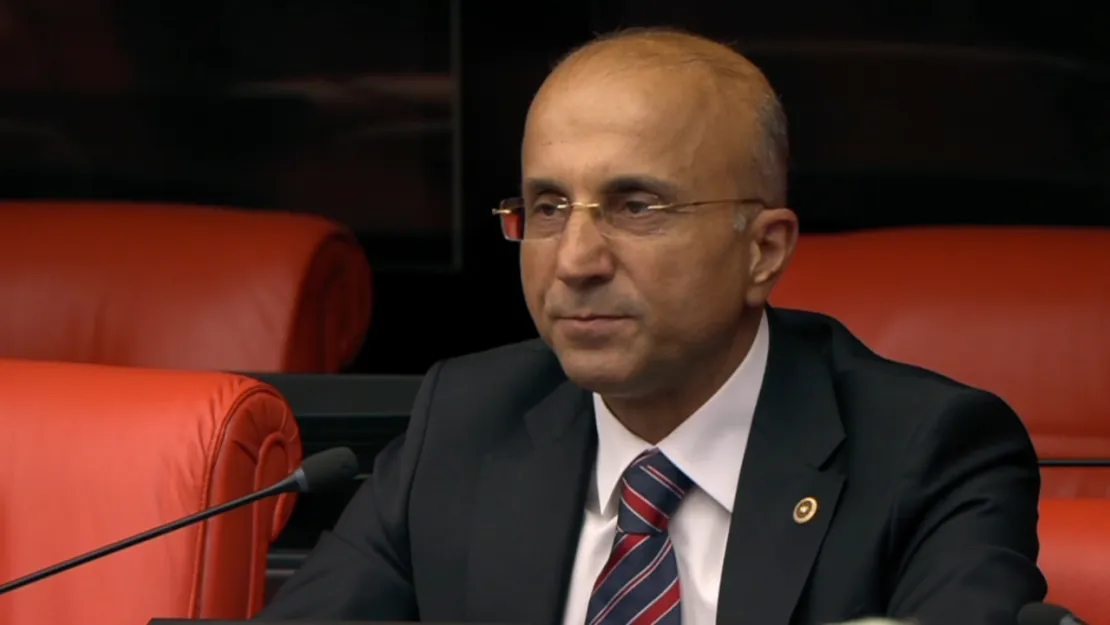 Milletvekili Genç: 'Her üç işletmeden biri kapanıyor, ekonomi sahada iflas ediyor'