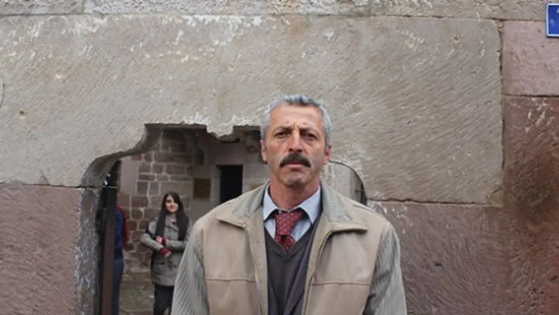 Mimar Sinan sevgisiyle gönüllü müze sorumlusu oldu