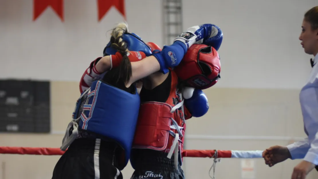 Muay Thai sporcuları Türkiye Şampiyonası için mücadele etti